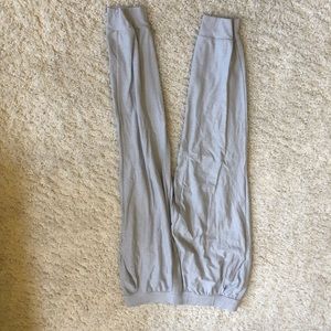 Intent rulu jogger. Lululemon XL